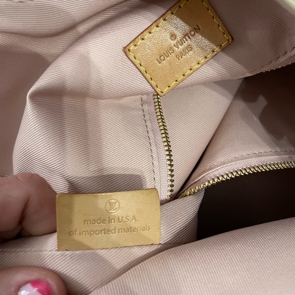 Authentic graceful Louis Vuitton - Picture 5 of 6